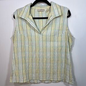 Plaid Sleeveless Seersucker Blouse size Large